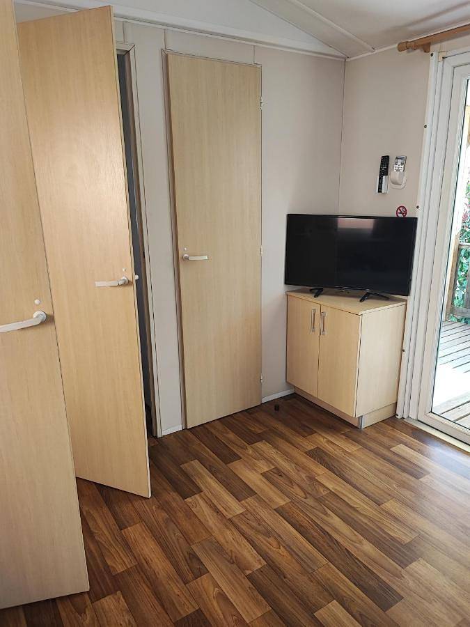 Camping pour 6 personnes, avec piscine ainsi que terrasse et jardin au Le Grau-du-Roi - 3