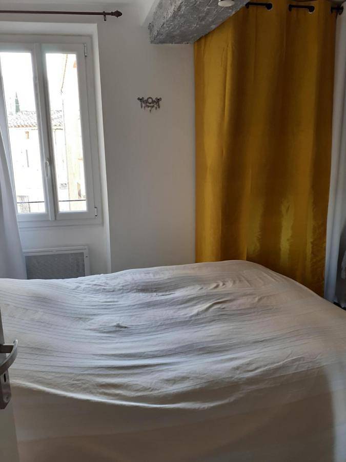 Gîte pour 6 personnes à Vins-sur-Caramy