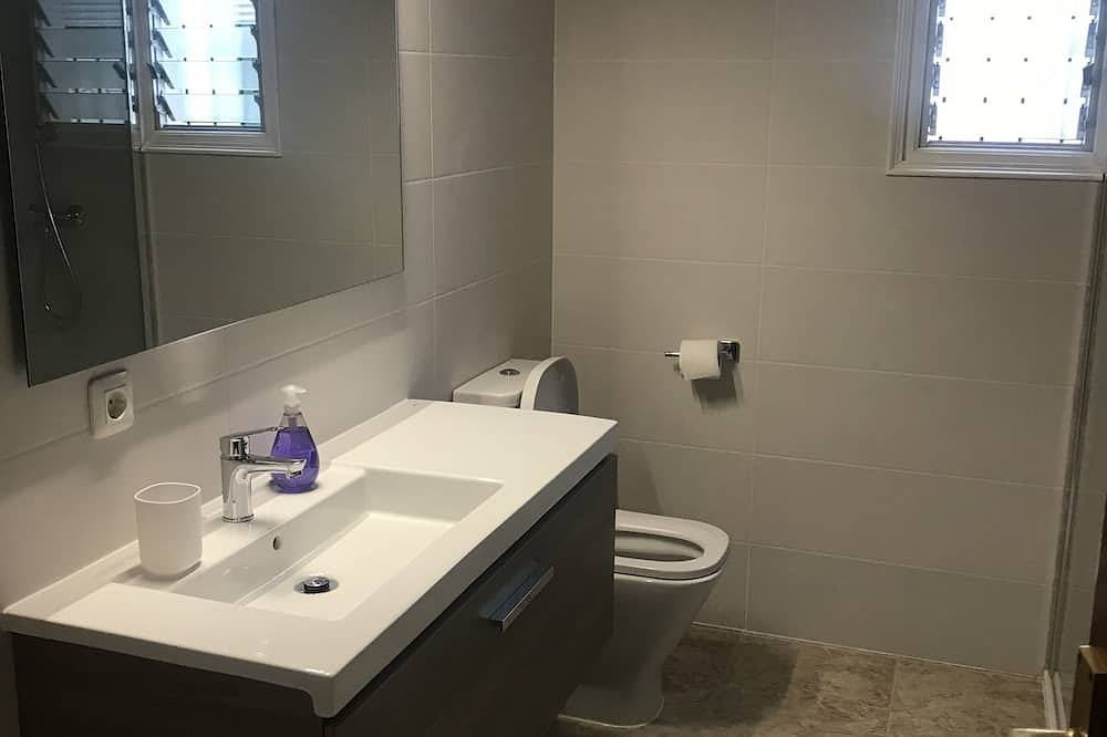 Charmante freistehende Villa mit eigenem Pool und schönen Sonnenuntergang Terrasse Ansichten in Cala Galdana, Menorca