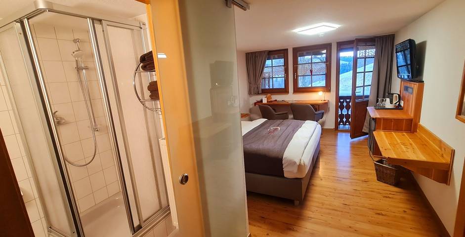 Ferienwohnung für 2 Personen, mit Balkon und Terrasse sowie Garten und Ausblick in Fröhnd - 2