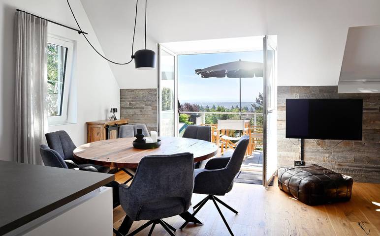 Ferienwohnung für 6 Personen, mit Balkon und Terrasse