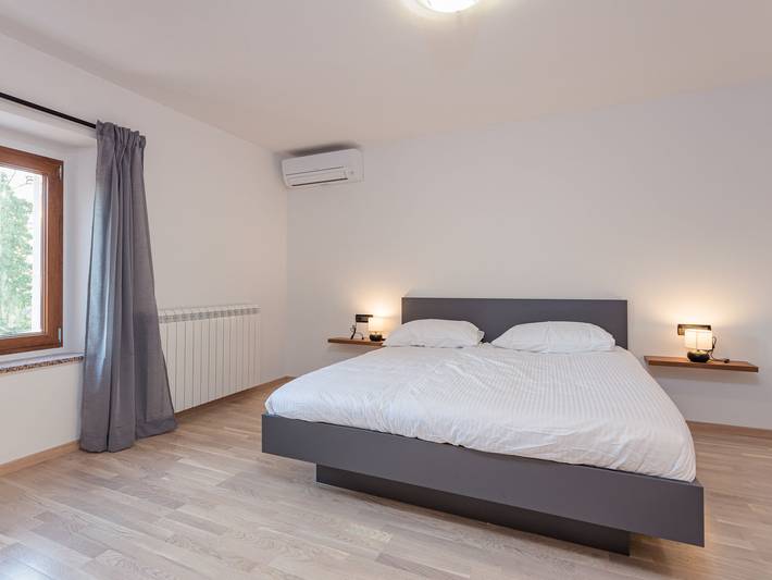 Ferienhaus für 8 Personen, mit Pool und Terrasse sowie Kinderpool und Garten in Umag und Umgebung - 4