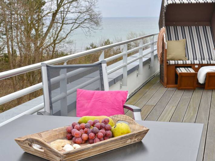 Bungalow für 4 Personen, mit Terrasse und Sauna sowie Ausblick in Juliusruh