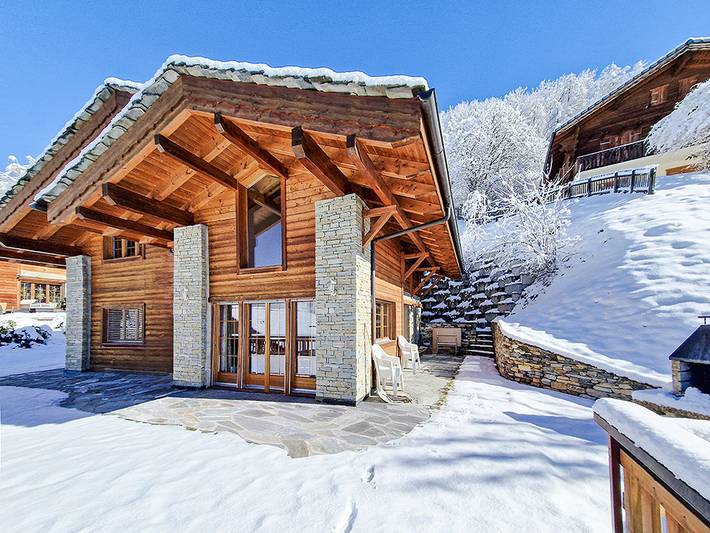 Ferienhaus für 9 Personen, mit Terrasse und Ausblick - 1
