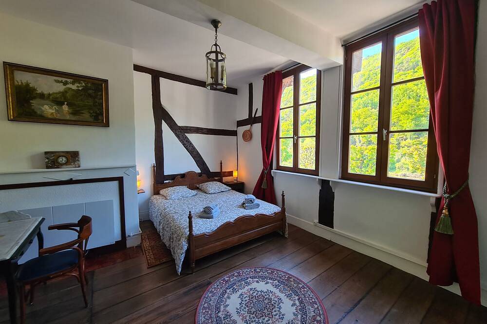 16th-century Spanish house in Revin, Regionaler Naturpark Ardennen