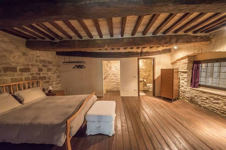 Appartamento intero, Loft in centro Assisi in Assisi, Perugia e dintorni