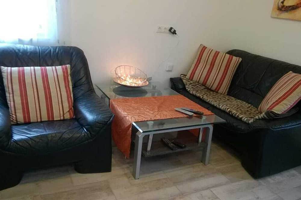 Ganze Wohnung, An der Ruhr mit Privatem Eingang (haustierfreundlich) in Meiderich/Beeck, Duisburg