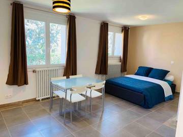 Gîte pour 3 personnes à Carbon-Blanc