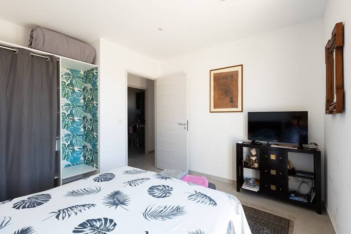 Guest Room “Chambre d’hôtes à Losari” with Sea View, Wi-Fi, and Air Conditioning in Losari, Palasca