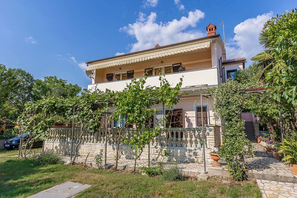 Appartamento vacanze a Medolino a partire da 139€ a notte