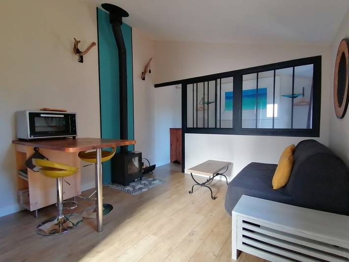 Gîte pour 2 personnes, avec jardin et terrasse dans Cassy - 3