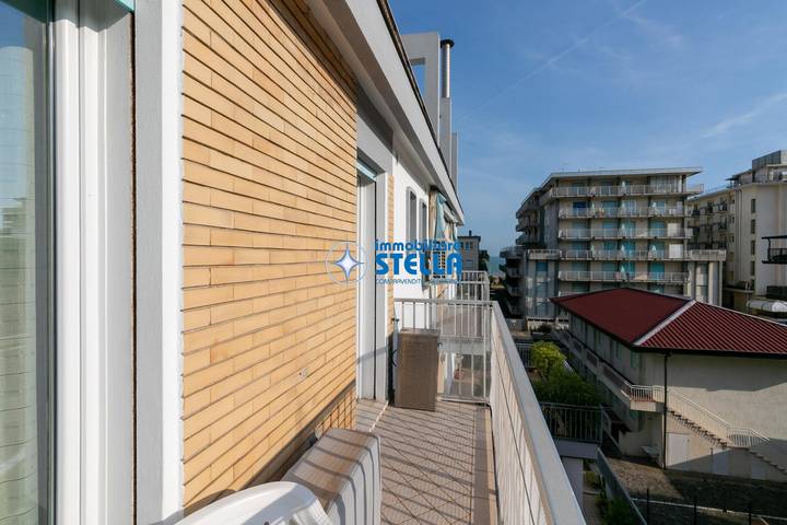Ferienwohnung für 4 Personen, mit Terrasse in Jesolo - 2