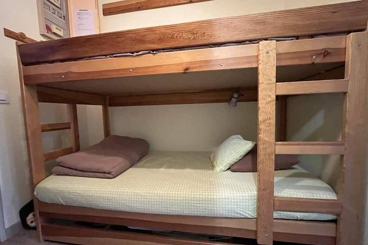 Ganze Wohnung, Bis 10m skipiste, 2te Etage, terrasse, fernseher, 28m², Sauze - Super Sauze in Le Sauze, Enchastrayes