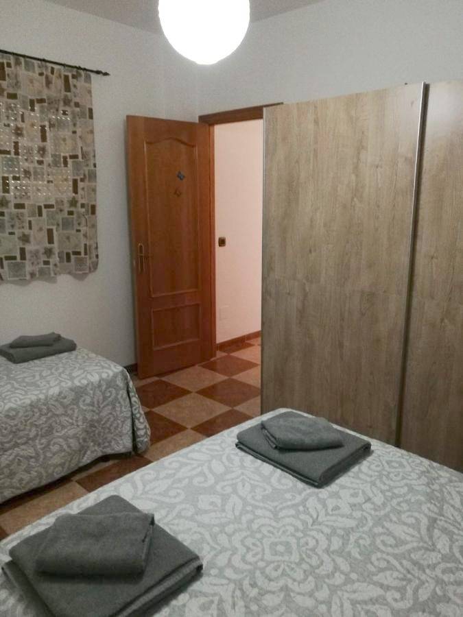 Chalet para 6 personas, con piscina además de vistas y jardín, Se admiten mascotas en Axarquía - 4
