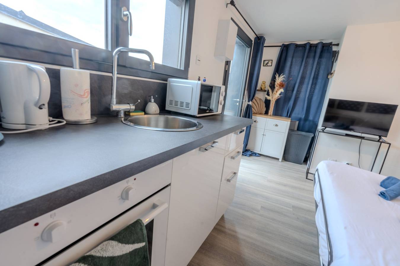 Studio entier, Le Rubis - Wifi - 600m Centre Ville in Le Mans, Sarthe