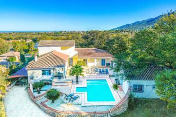 Maison De Vacances pour 10 Personnes dans Laroque-des-Albères, Région de Céret, Photo 2