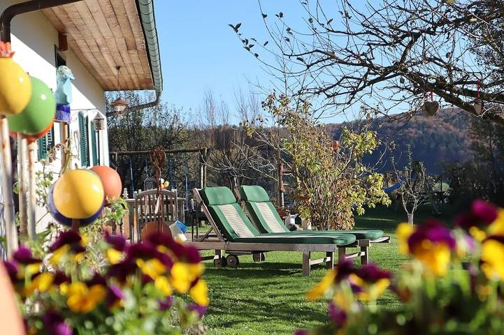 Ferienwohnung für 4 Personen, mit Whirlpool und Garten sowie Sauna und Terrasse - 1