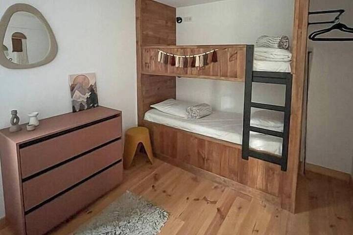 Location de vacances pour 10 personnes, avec balcon et piscine à Ségus - 4
