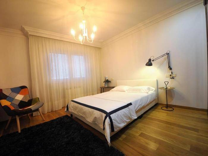 Appartement de vacances entier, Appartement avec vue sur la ville et situé à Carballo. in Carballo, Province de La Corogne