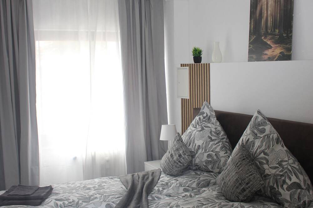 Ganze Wohnung, Modern & Zentral: Stillvolle Hilton Residenz in Pforzheim, Nordschwarzwald
