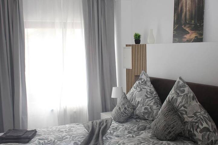 Ganze Wohnung, Modern & Zentral: Stillvolle Hilton Residenz in Pforzheim, Nordschwarzwald