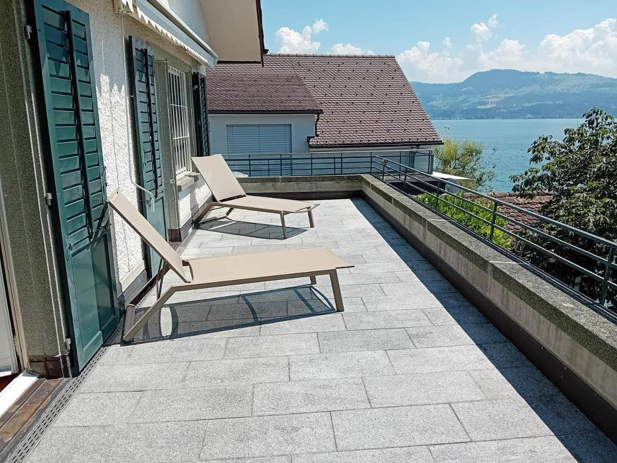 Lakefront Villa in Uelikon (Stäfa), Stäfa