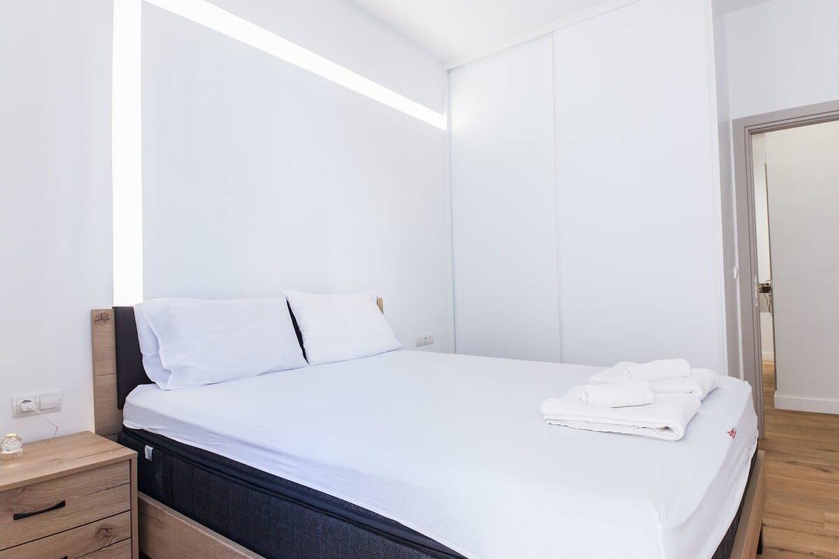 Entire apartment, Modern Luxury 2 Bd Apt in Kallithea in Athens, South coast of the Attica region