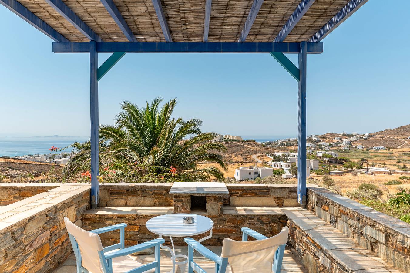 Appartement entier, Appartement 'Unité 2' avec vue sur la mer, Wi-Fi et climatisation in Tinos