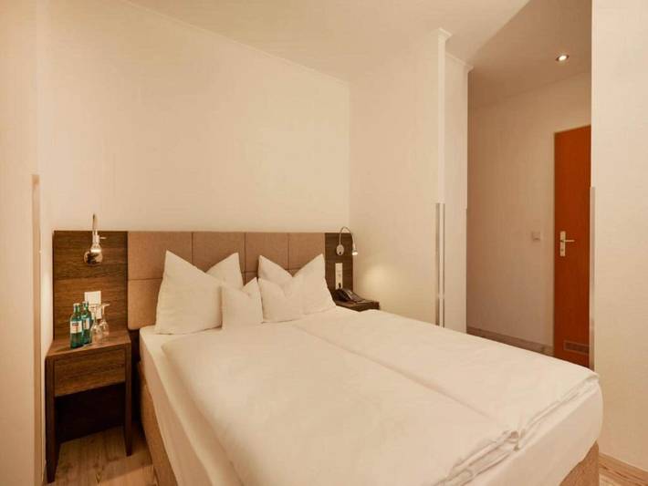 Ferienwohnung für 2 Personen, mit Garten und Sauna in Nürnberg - 3