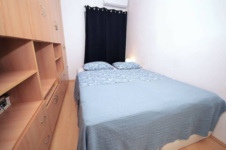 Gîte pour 5 personnes, avec jacuzzi, animaux acceptés à Kotor - 3