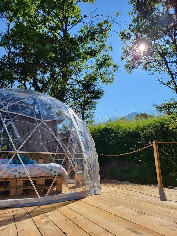 Tente pour 2 personnes, avec Terrasse ainsi que Jardin et Vue