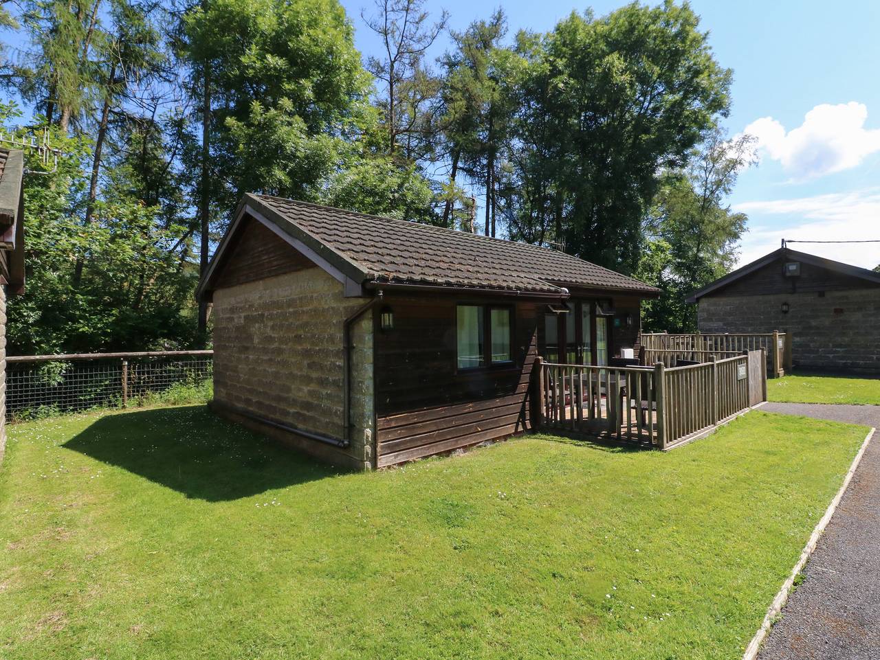 Chalet Log Cabin L7 in Combe Martin, Exmoor