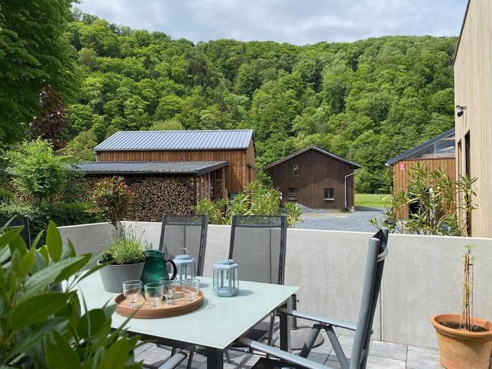Ferienhaus für 6 Personen, mit Whirlpool und Terrasse sowie Garten und Sauna