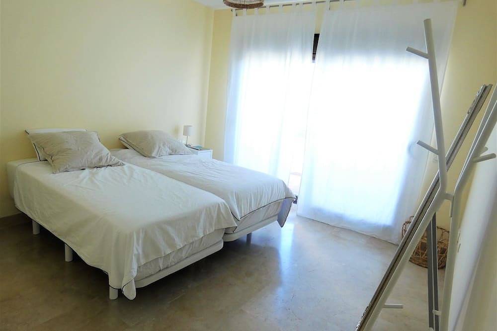 Magnifico Chalet  Adosado Golf Y Playa in Playa de La Alcaidesa, San Roque