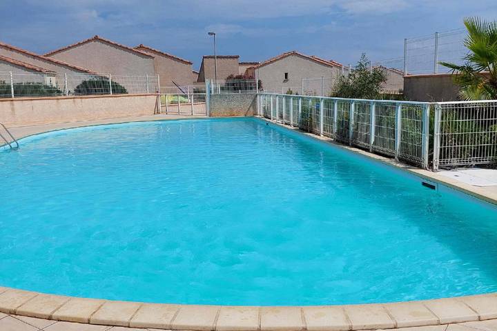 Maison de vacances pour 5 personnes, avec piscine et terrasse à Fleury
