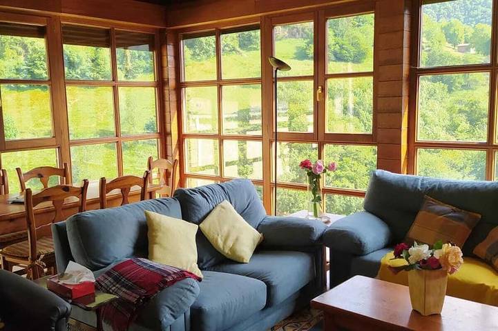 Casa de vacaciones para 7 personas, con balcón y jardín, Se admiten mascotas - 1