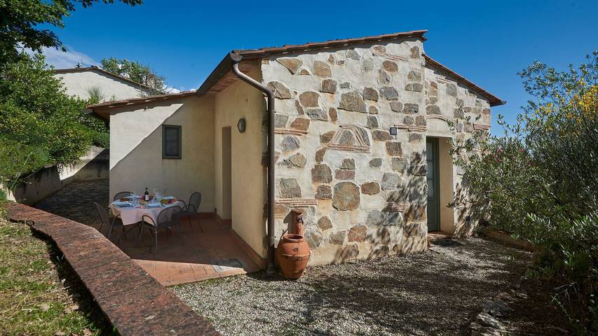 Villa per 4 persone, con Terrazza e Giardino nonché Piscina a Gaiole in Chianti