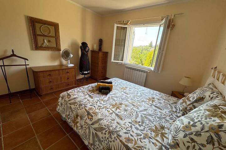 Maison chaleureuse de 5 chambres située en Provence idéale pour les familles in Brue-Auriac, Région de Brignoles