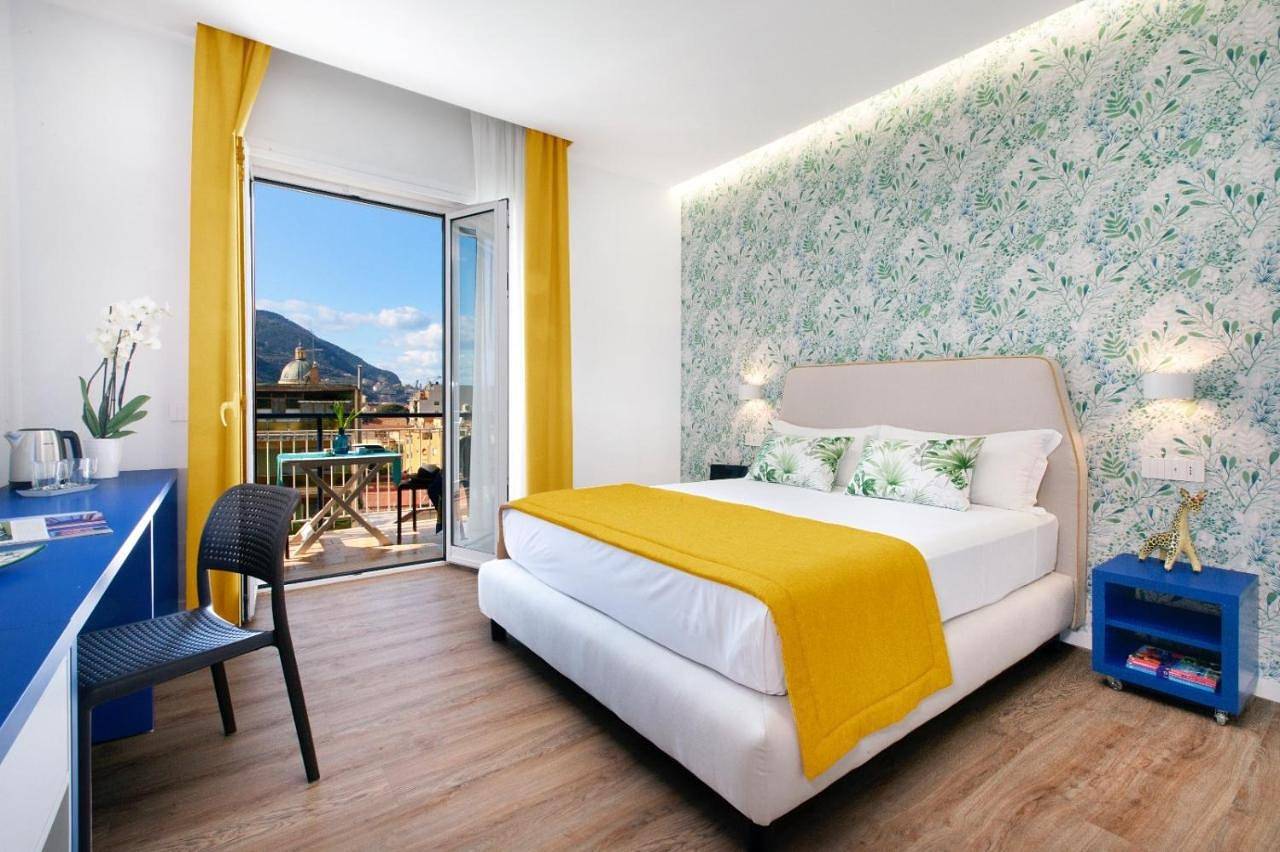 Ganze Wohnung, Apartment with Sea View in Castellammare di Stabia, Sorrento Coast
