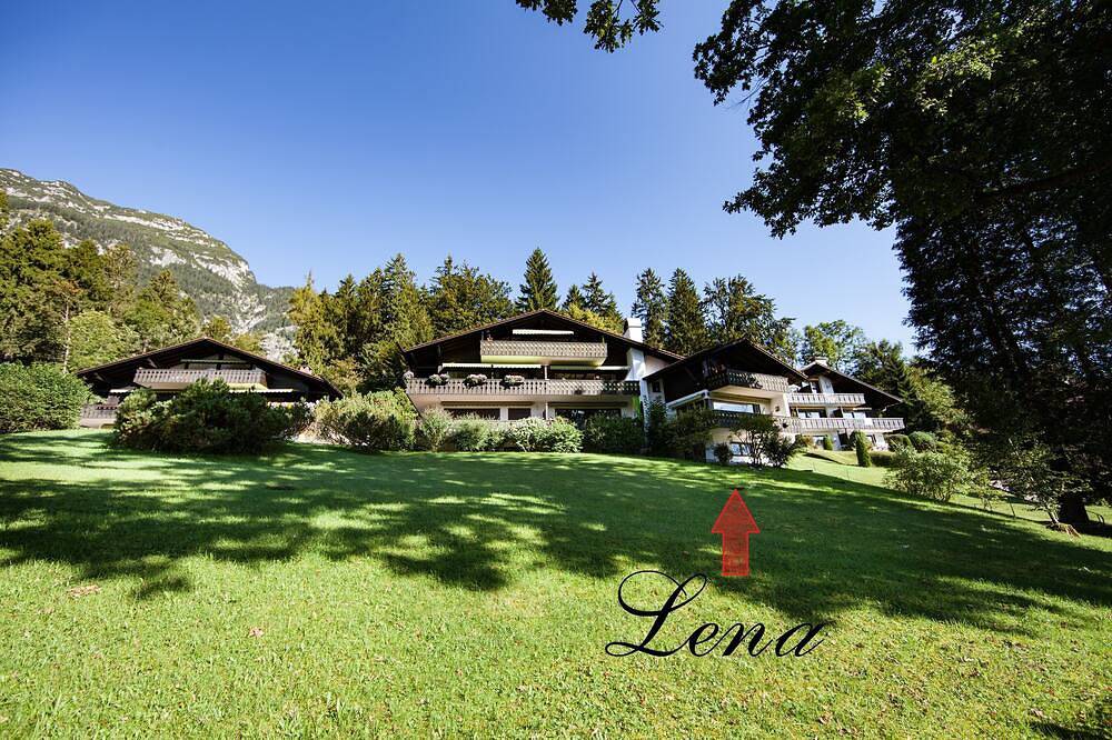 Lena – wunderschönes Haus mit 4 Schlafzimmern (alle mit Bad), Traumblick & Sauna in Garmisch-Partenkirchen, Bayerische Alpen