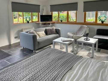 Cottage for 2 People in Plaistow, West Sussex, Photo 2