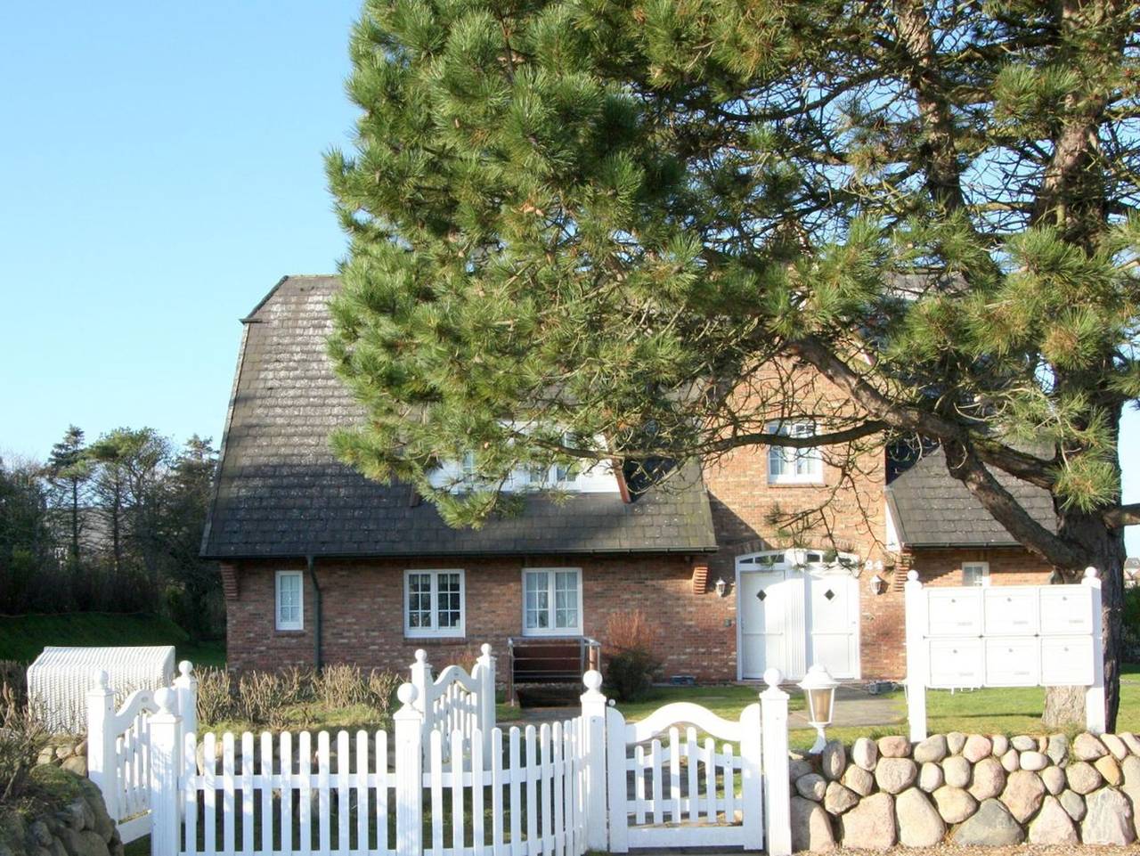 Ganze Ferienwohnung, Sylterpferdchen, Landhaus Köövenhüs - Gemütliche Ferienwohnung mit 3 Zimmern auf ca. 73 m², für max. 4 Personen. in Wenningstedt, Sylt