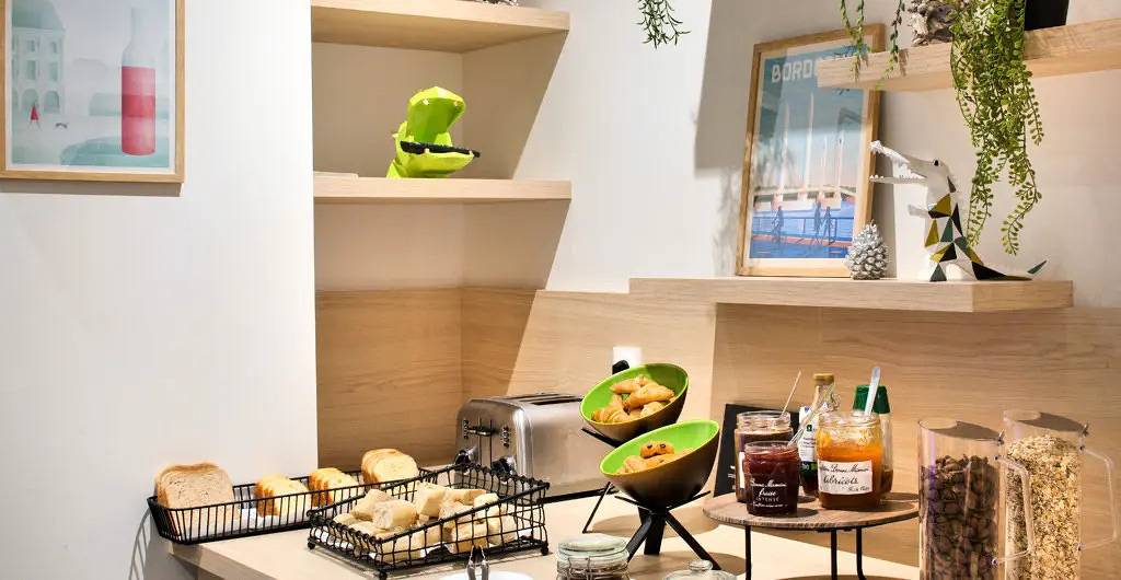 Suite Affaire double in Bordeaux, Région de Bordeaux
