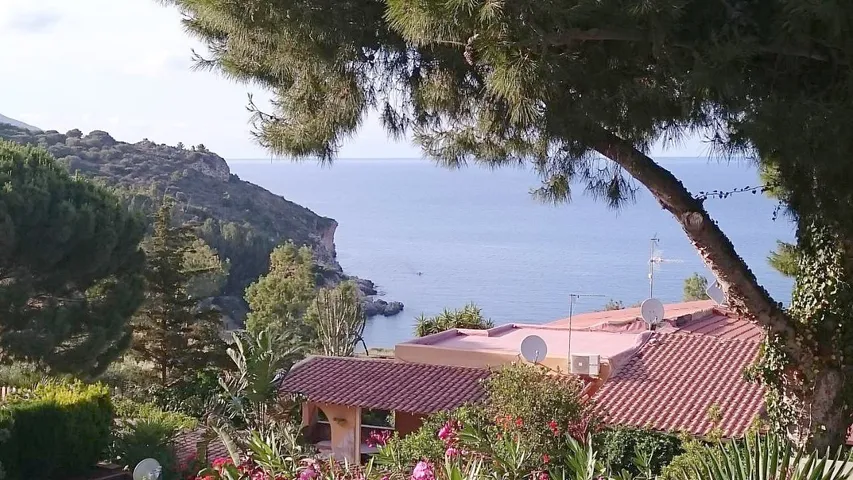 Casa vacanza per 4 persone, con panorama e giardino - 1