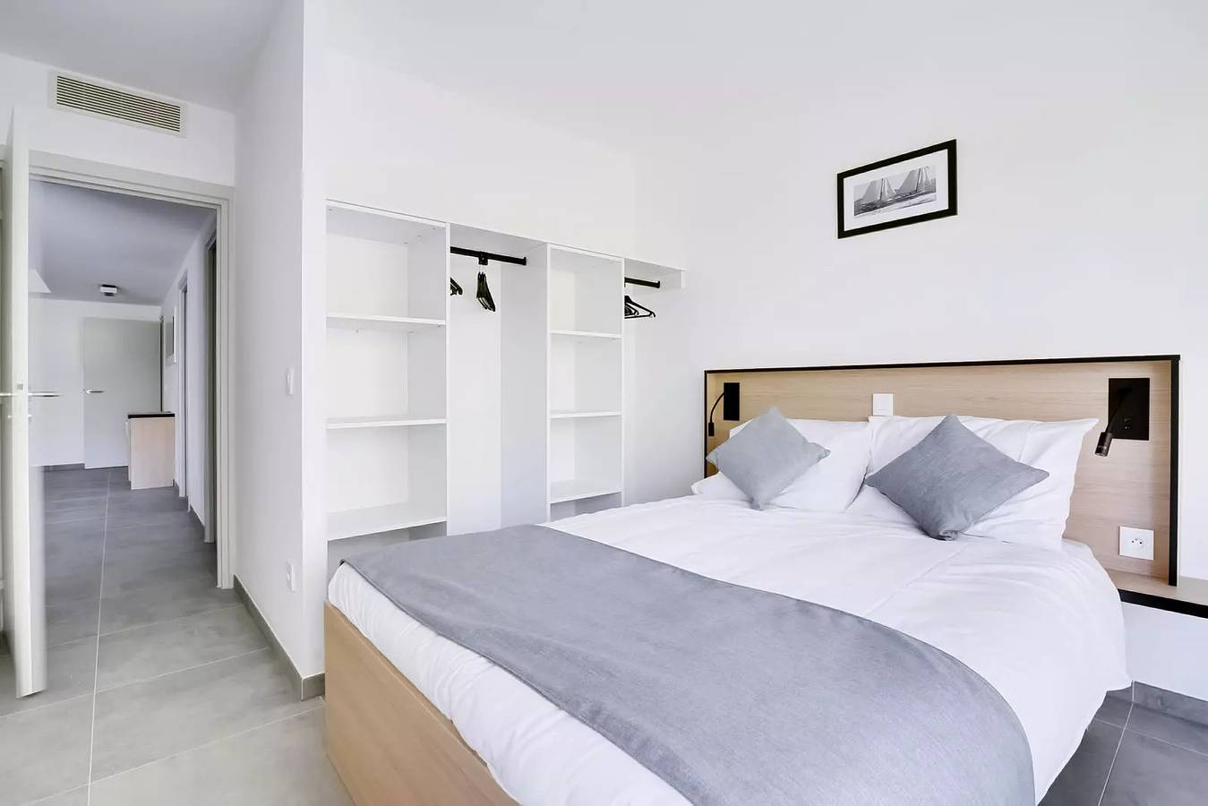 Geheel appartement, Nieuwe deluxe suite voor 8 personen met 3 slaapkamers in Vence, Middellandse Zeekust (Frankrijk)