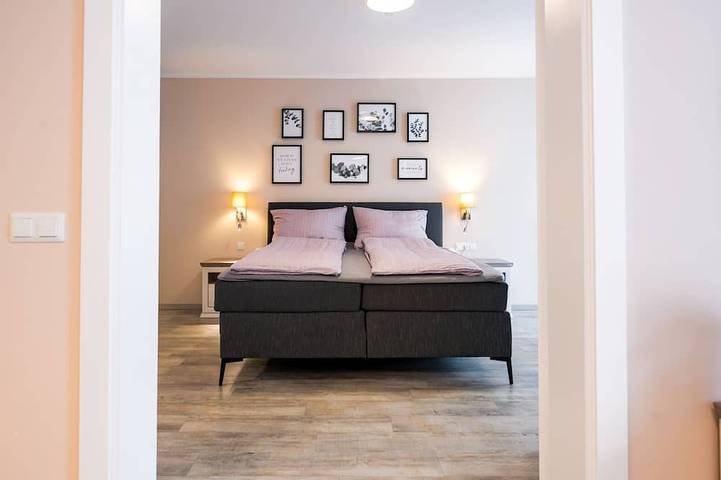 Entire apartment, BoRa Apartment First - Villach in Gailtaler Alpen, Villach