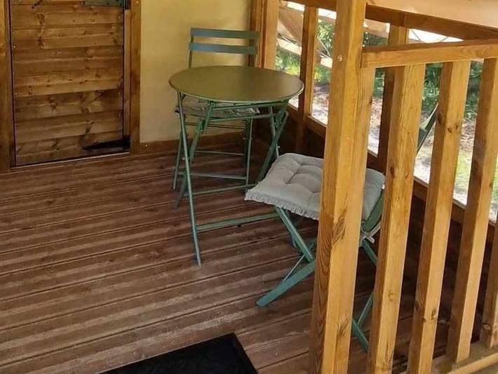 Camping Fraiteux - Tente 2 personnes - Tente Rando/Cyclo in Plombières-les-Bains, Parc naturel régional des Ballons des Vosges