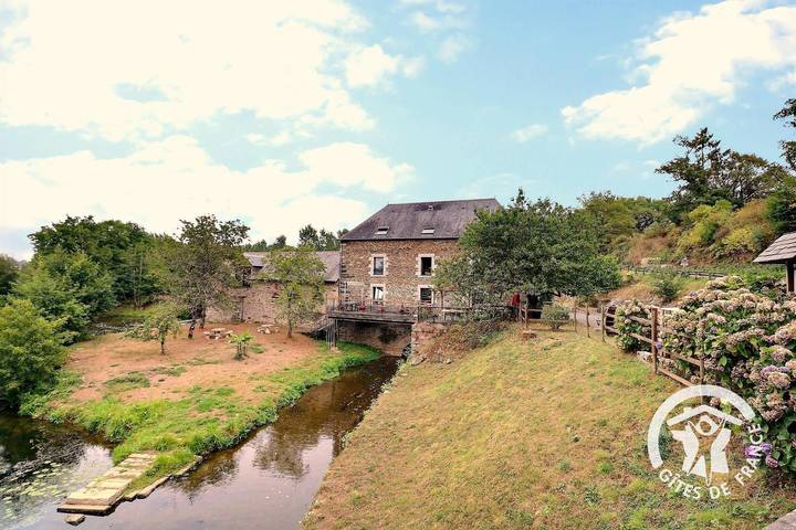 Chambre d’hôte pour 2 personnes, avec jacuzzi ainsi que sauna et jardin en Ille-et-Vilaine