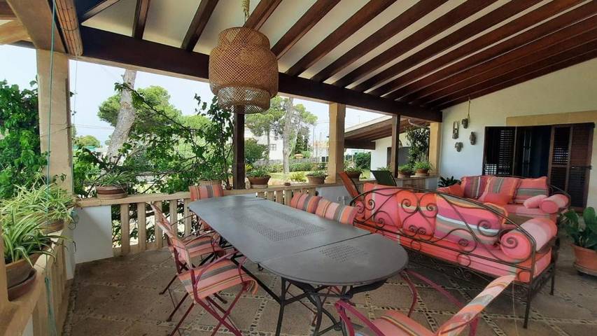 Ferienhaus für 9 Personen, mit Terrasse und Garten sowie Pool und Ausblick in Son Veri Nou - 4