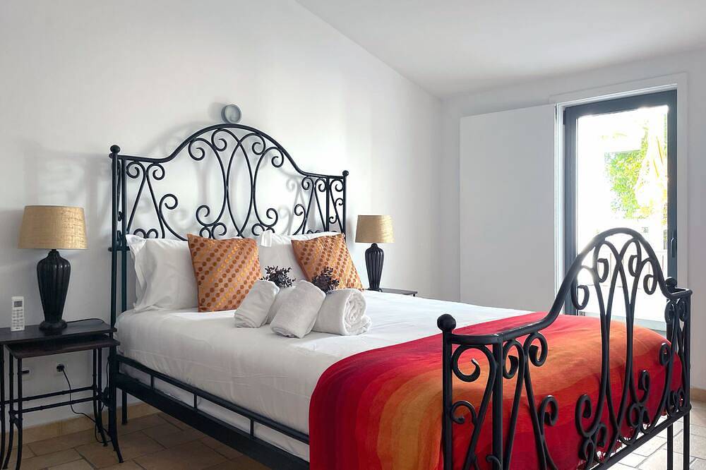 Large Stylish House 5 minutes from Zambujeira do Mar - House 2 in Zambujeira do Mar, Costa Alentejana